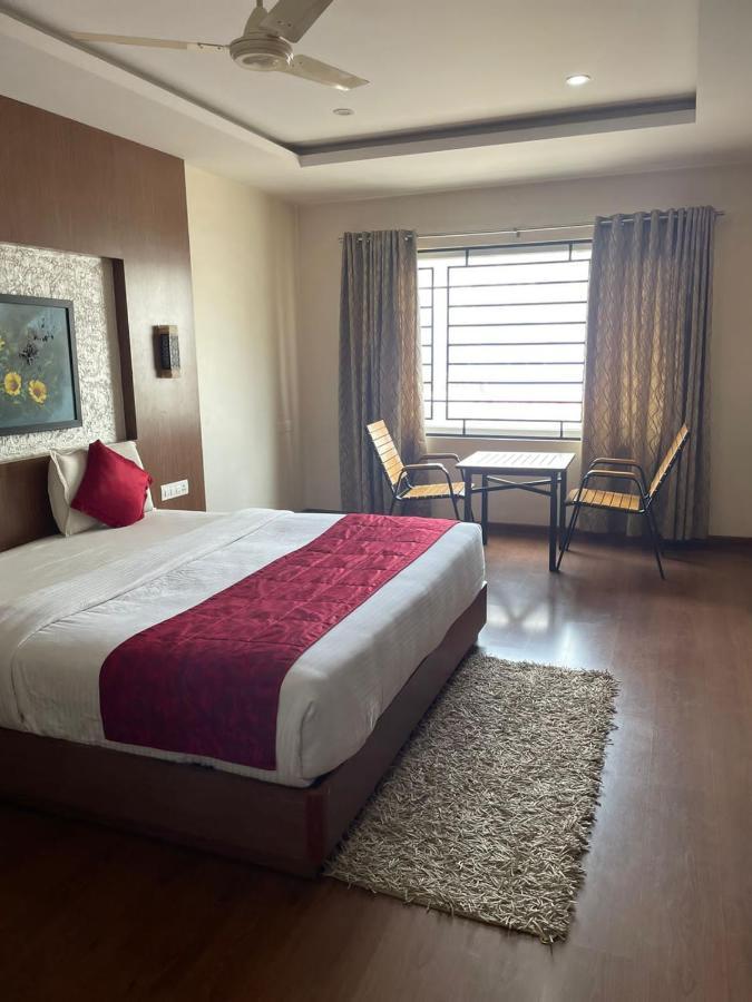 Chikmagalūr The Lotus Boutique Hotel מראה חיצוני תמונה