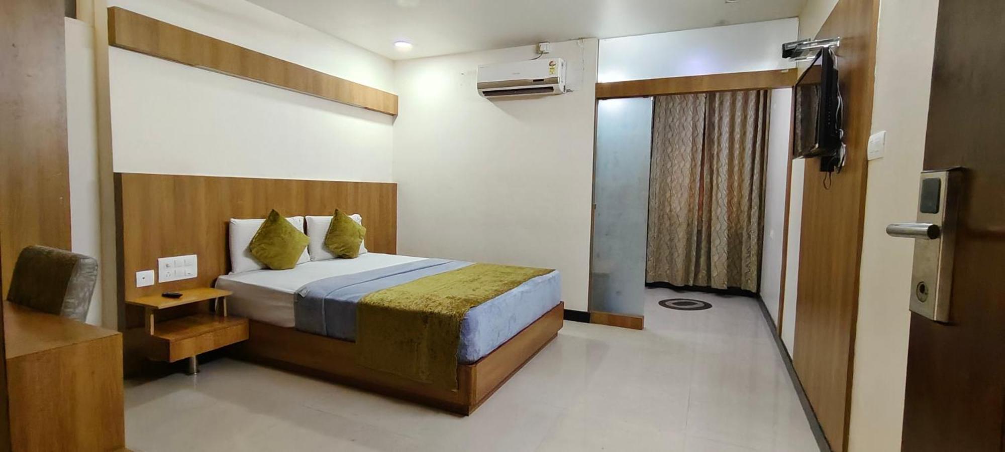 Chikmagalūr The Lotus Boutique Hotel מראה חיצוני תמונה